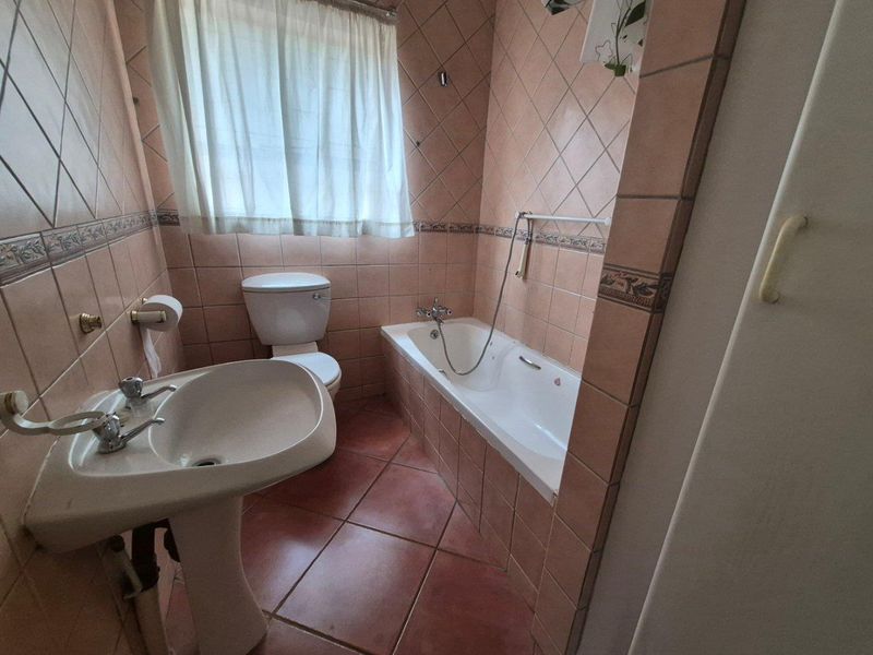 Full Title - Guarded Security Estate!!!!!! - Photo 10