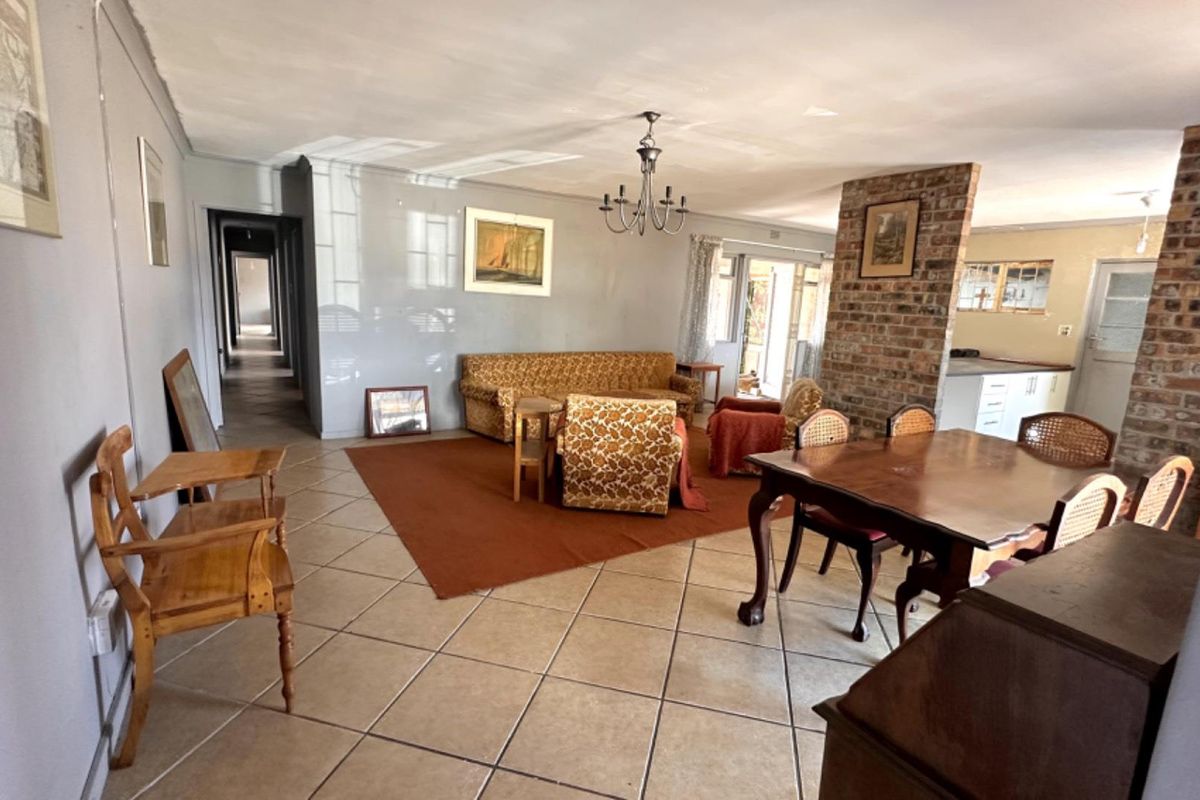 RENOVATORS APPLY WITHIN - Photo 5