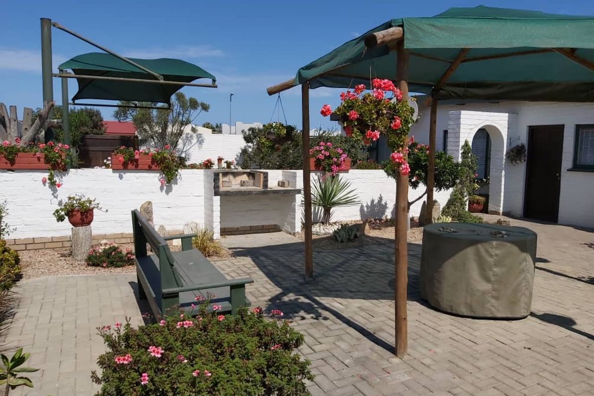 Beautiful House For Sale - Swakopmund - Photo 2