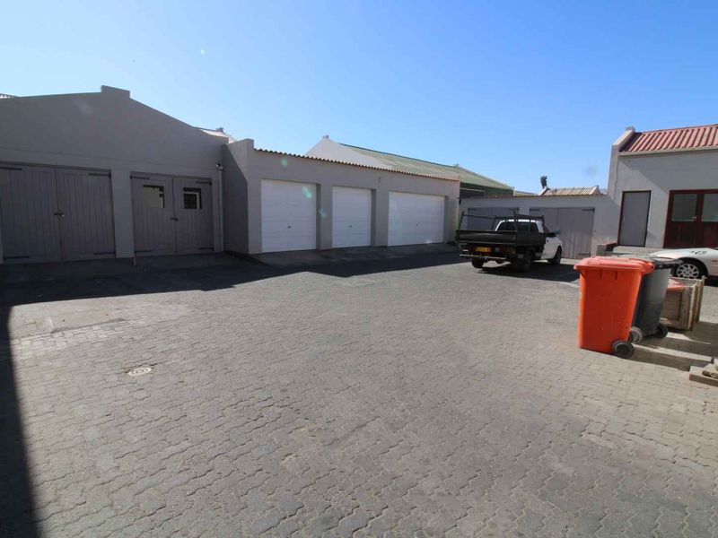 Prime located Business Property in Central Business District - Photo 8