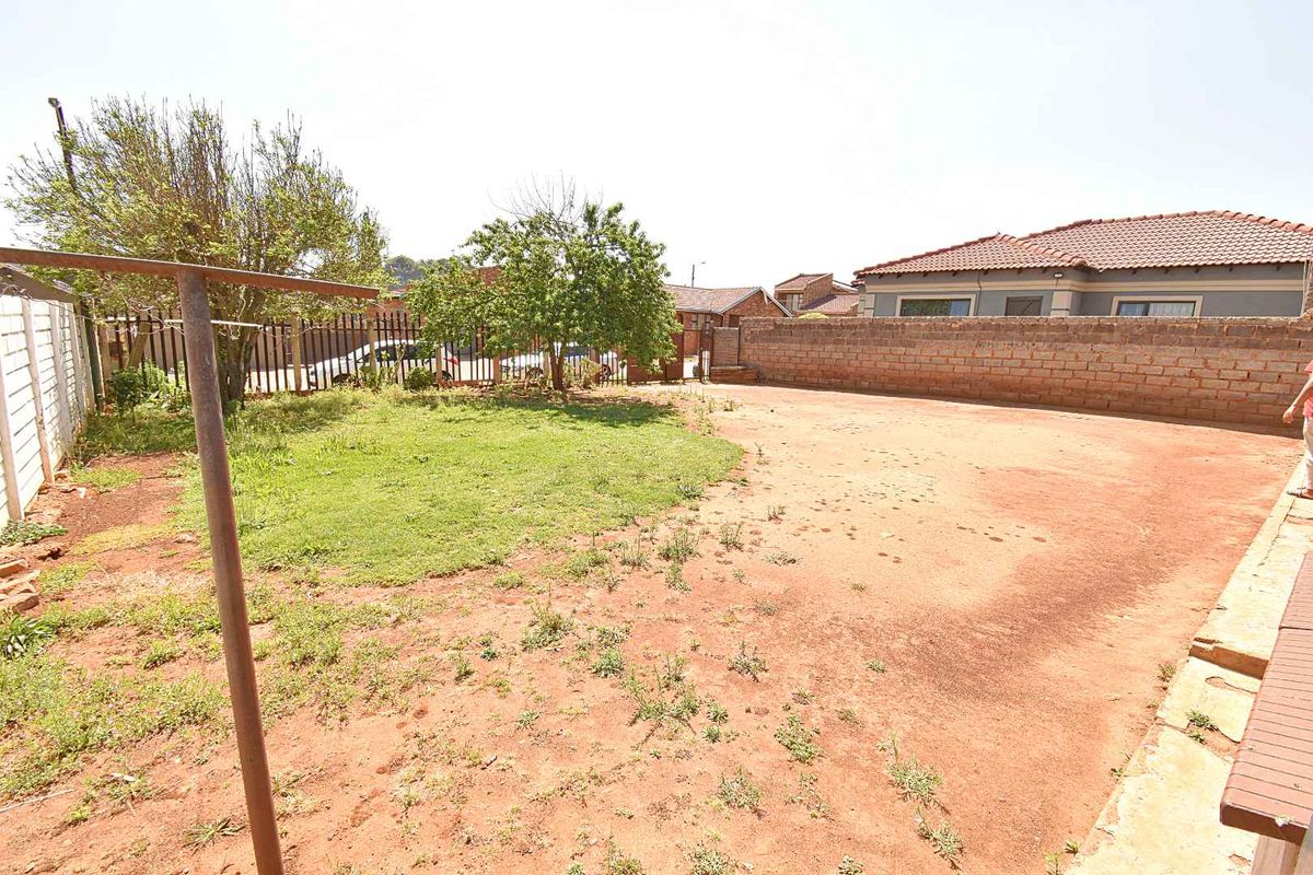 Vacant Land With Potential Rental Income - Photo 2