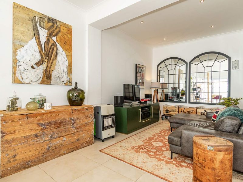 Charming Coastal Retreat with Private Outdoor Oasis - Photo 6