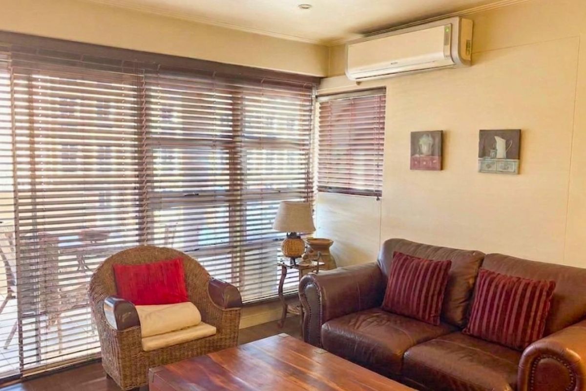 Contemporary 2-Bedroom Apartment Minutes from Sandton CBD - Photo 5