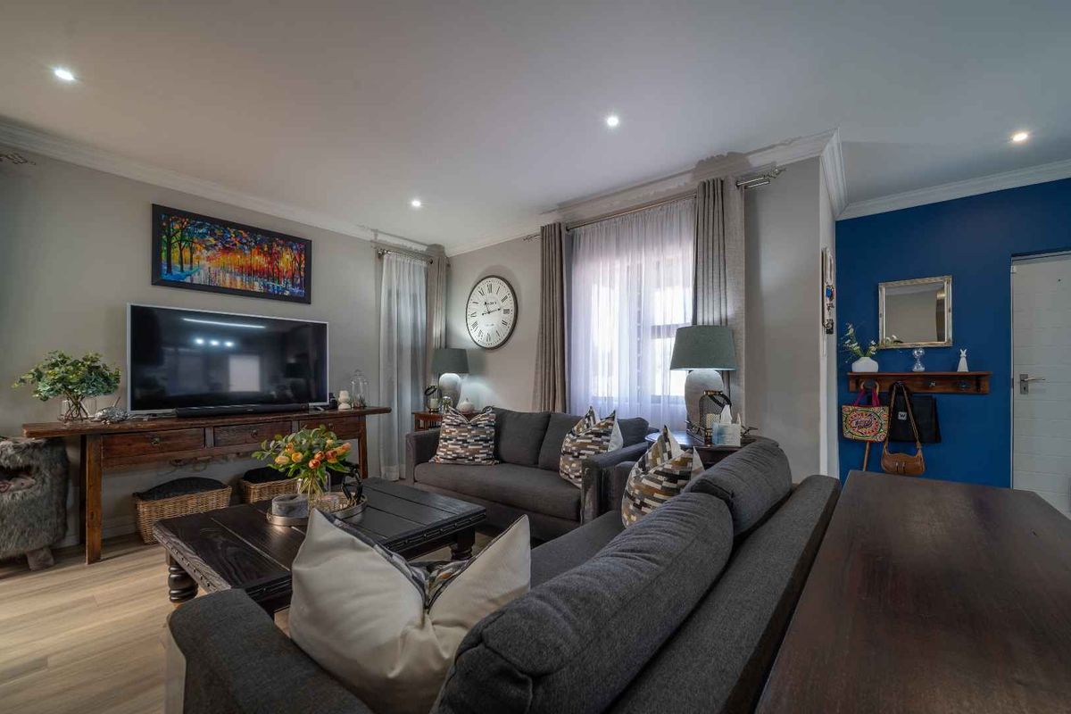 Family Lifestyle & Value Appeal (Rynfield, Benoni) - NO TRANSFER DUTY! - Photo 2