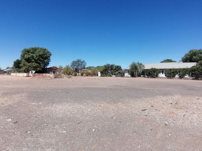 WELL-LOCATED LARGE RESIDENTIAL ERF FOR SALE IN MARIENTAL - Photo 6
