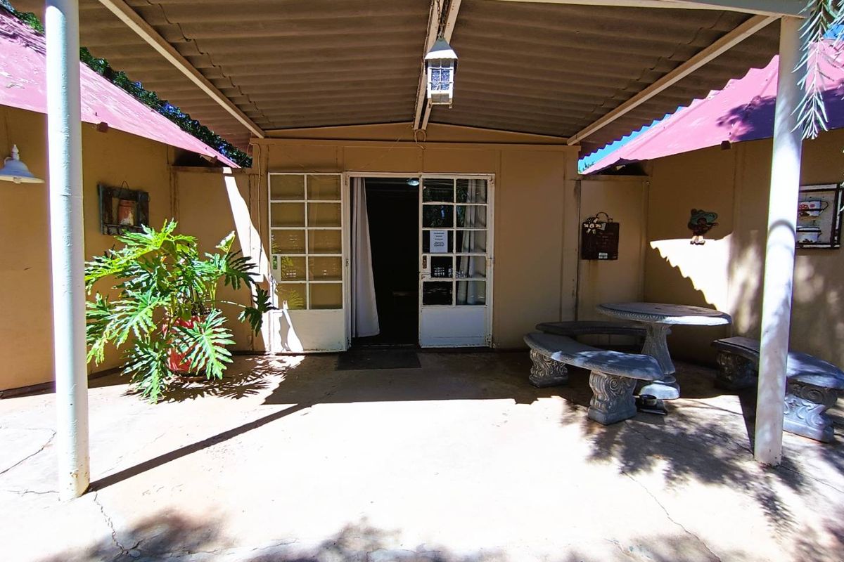 Dual-Income Investment Opportunity or Extended Family - Photo 5
