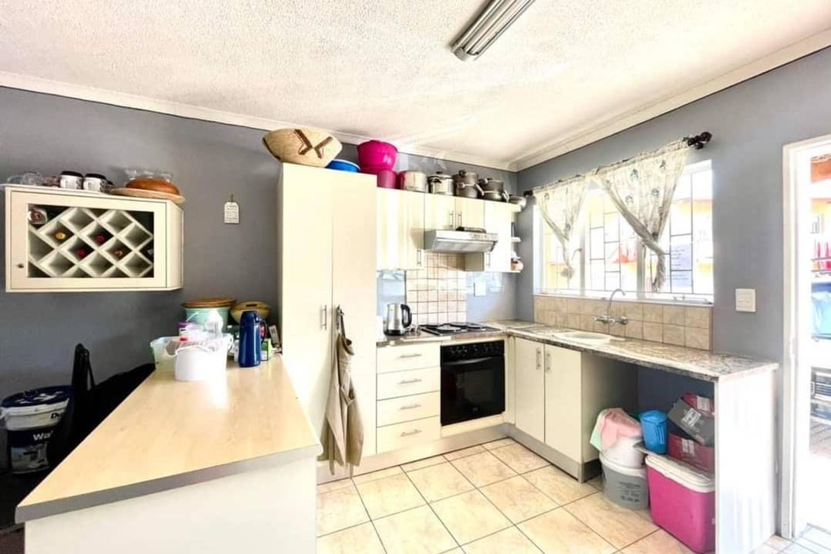 FOR SALE | OTJOMUISE (OMARUNGA COURT) | N$750 000 excl. costs - Photo 3