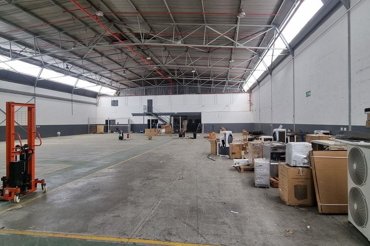 1 653m2 Randjespark Warehouse To Let - Photo 3