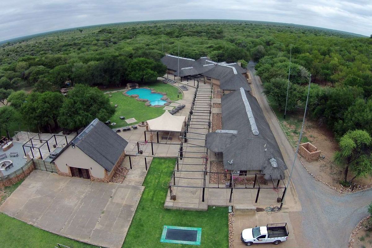 360 GAME FARM AND LODGE FOR SALE BETWEEN BRITS AND THABAZIMBI - Photo 3