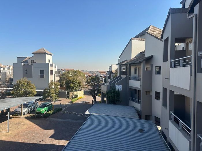 Property #2515699, Apartment For Sale in Sunninghill