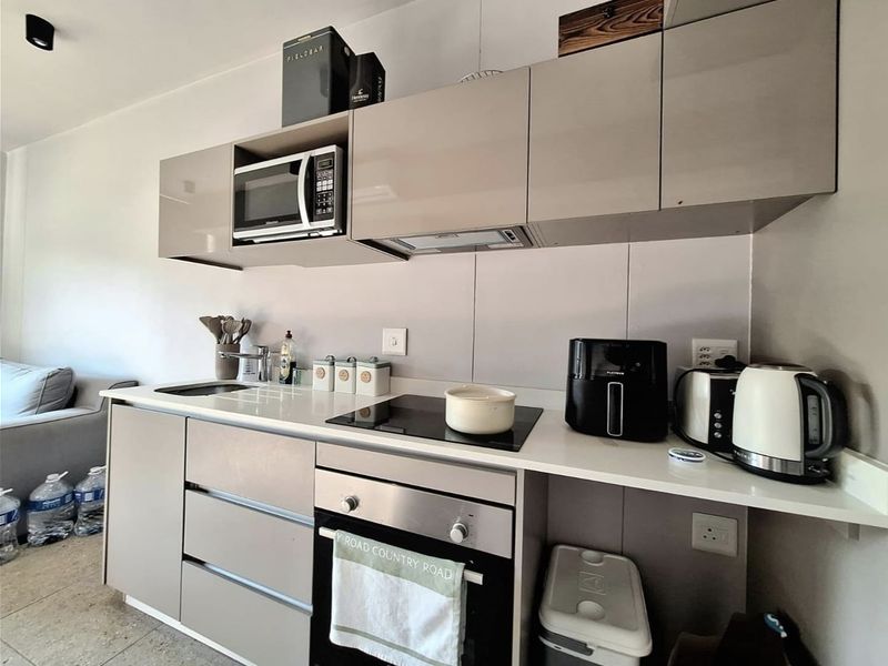 Stylish Fully Furnished Airbnb Investment in Ballito - Photo 4