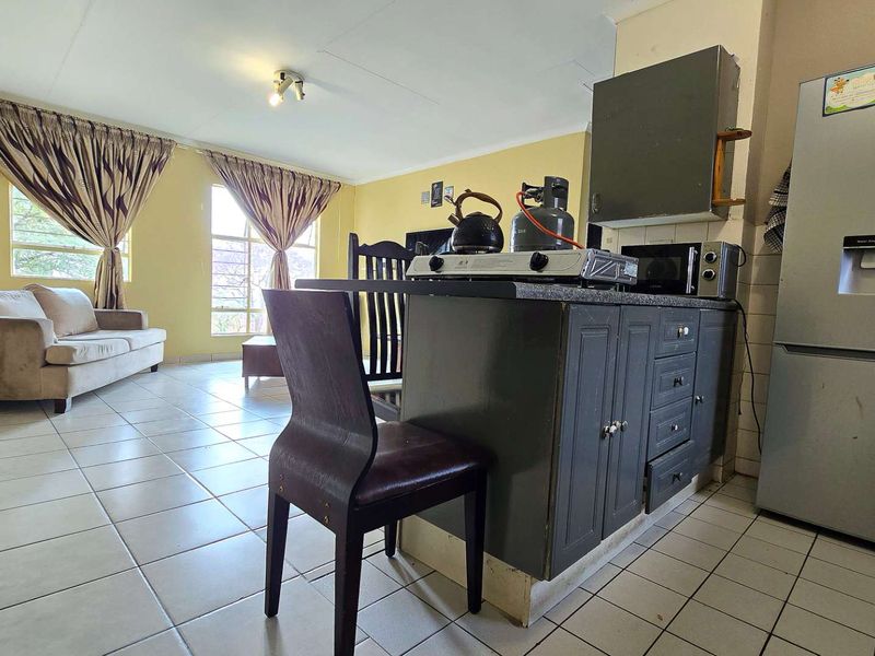 Property for Sale in La Montagne - Photo 6