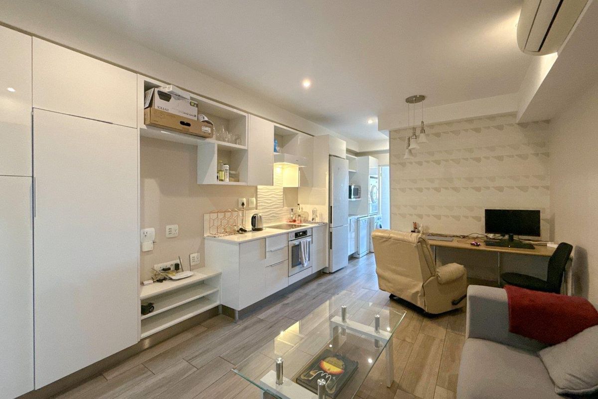Elegant 1-Bedroom Apartment To Rent at The Regency - Photo 5