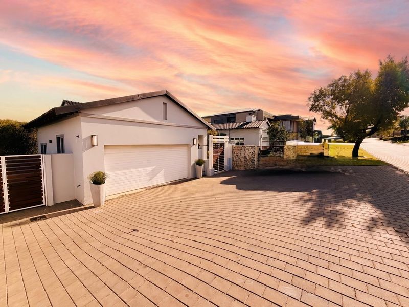 Modern Five Bedroom Home For Sale in Waterfall Country Estate - Photo 2