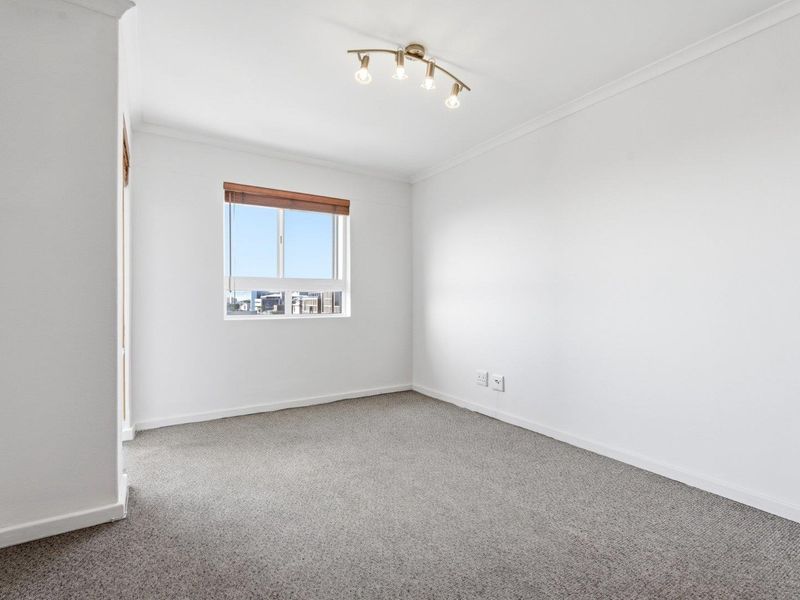 1 Bedroom Apartment in Salt River - UNFURNISHED - Photo 6
