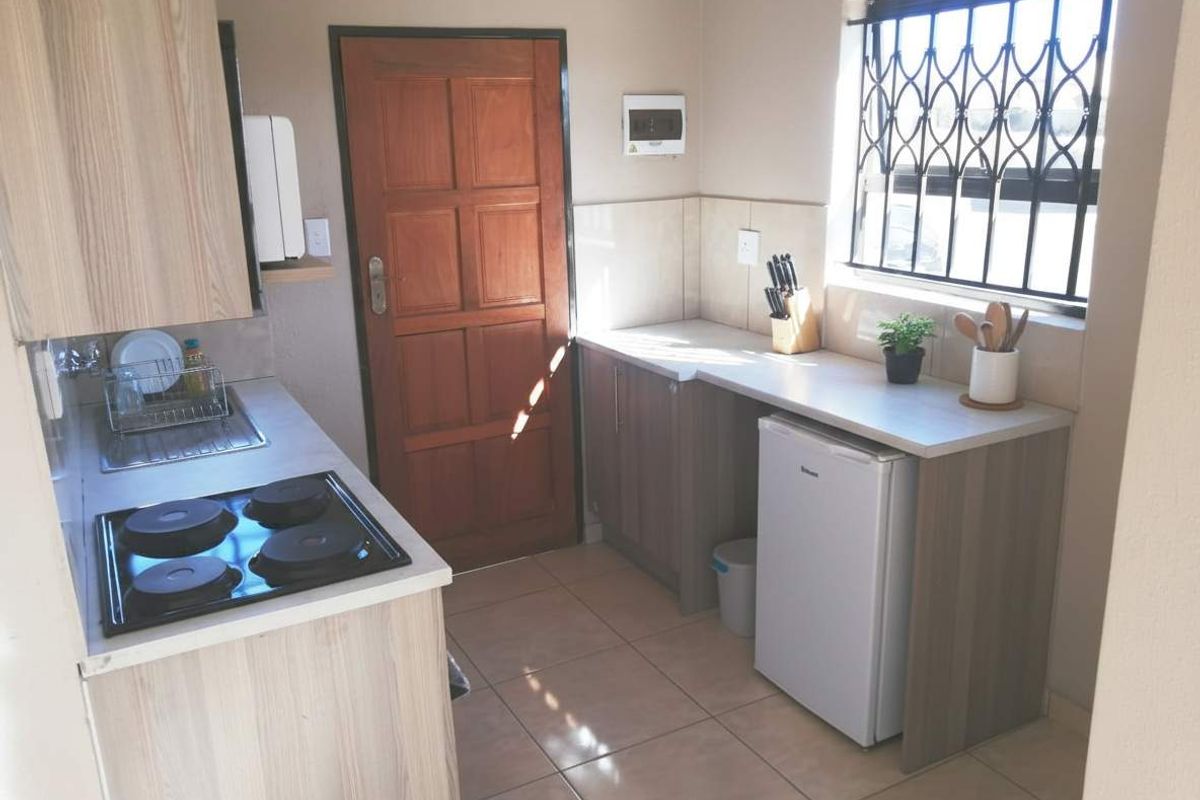 OFF PLAN NEW DEVELOPMENT, ALL COSTS INCLUDED, BUY DIRECT FROM THE DEVELOPER, FULL TITLE STANDS. NO DEPOSITS / 100% BONDS (dependent on client profile) (You may - Photo 3