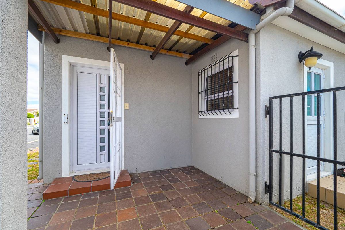 3-Bedroom Home Lock up and go - Photo 2