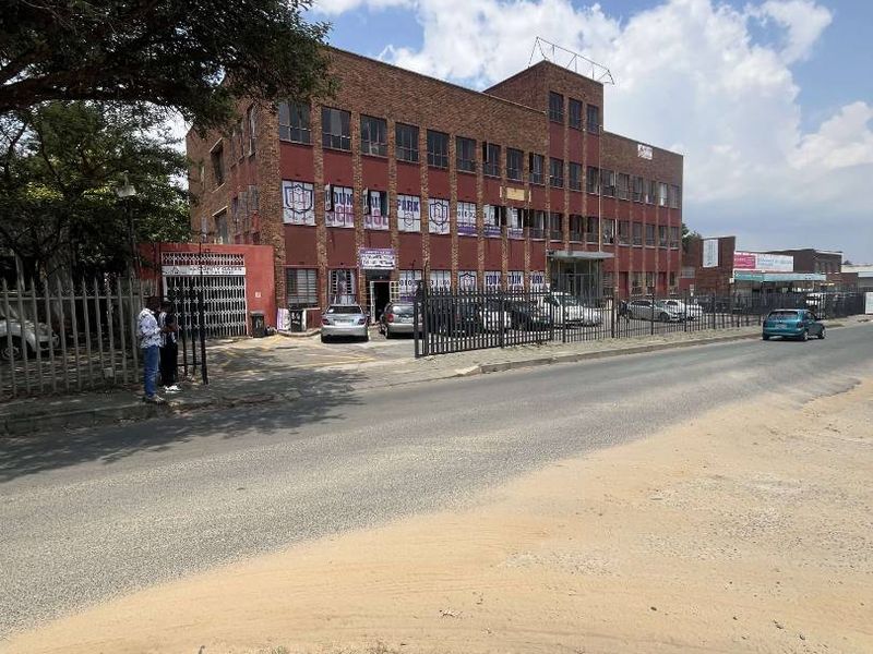 High-Yield Commercial Investment | Fountainbleau, Randburg – R12.5M - Photo 6