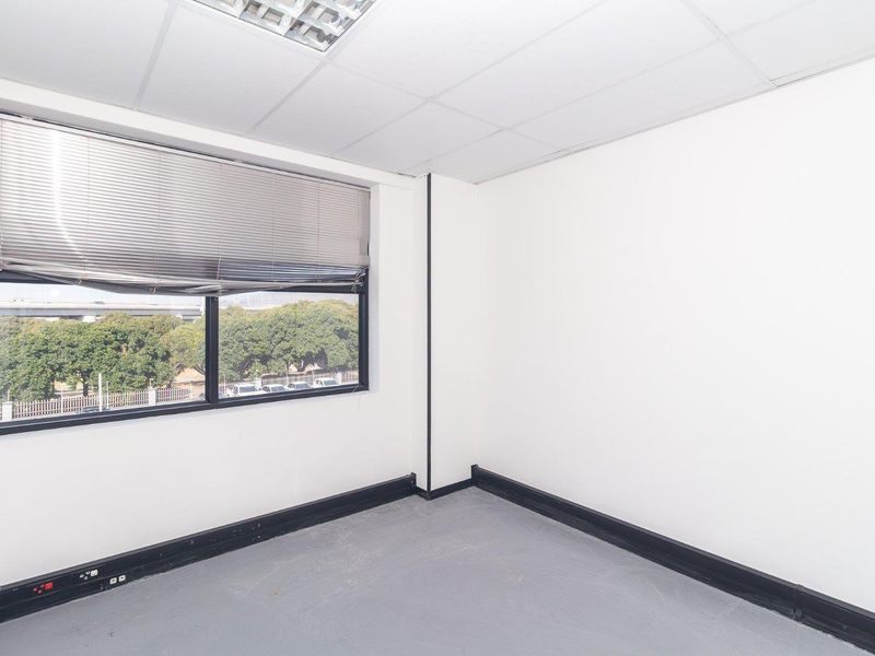 Prime office for sale Paarden Eiland - Photo 10