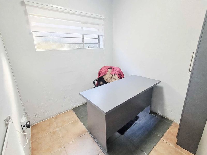 Versatile Commercial Property with Large Warehouse and Premium Amenities - Photo 9
