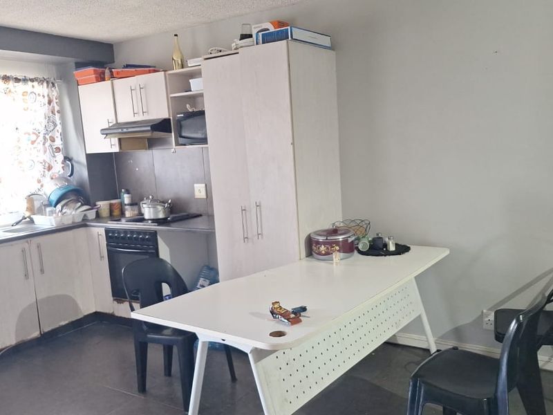 Apartment for sale, Windhoek - Photo 4