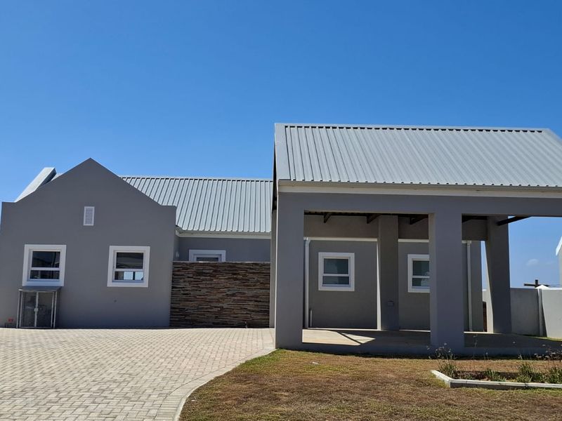 Chic Coastal Home: Style and Comfort in Witsand - Photo 2