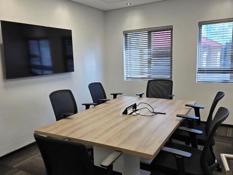 Premium A-Grade furnished Offices in Windhoek Central - Photo 3