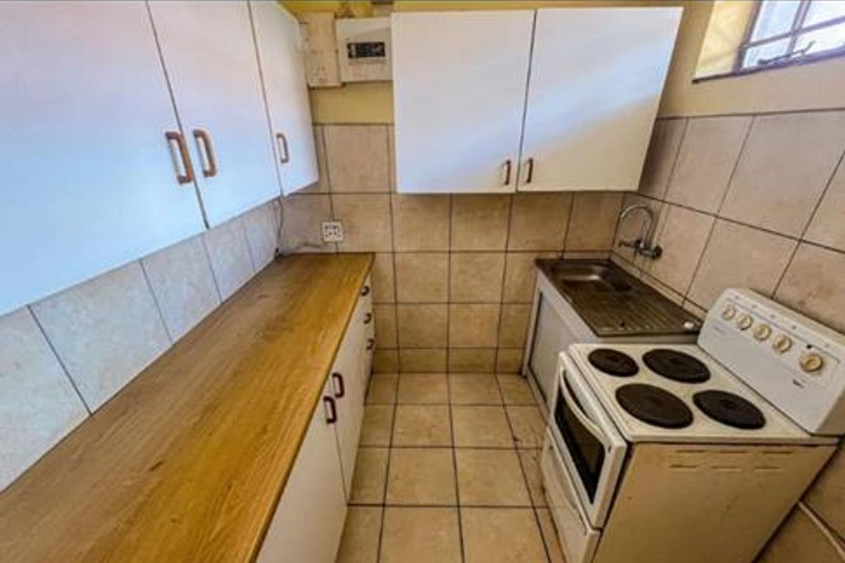 2 Bedroom Apartment for Sale in Kenilworth Johannesburg - Photo 4