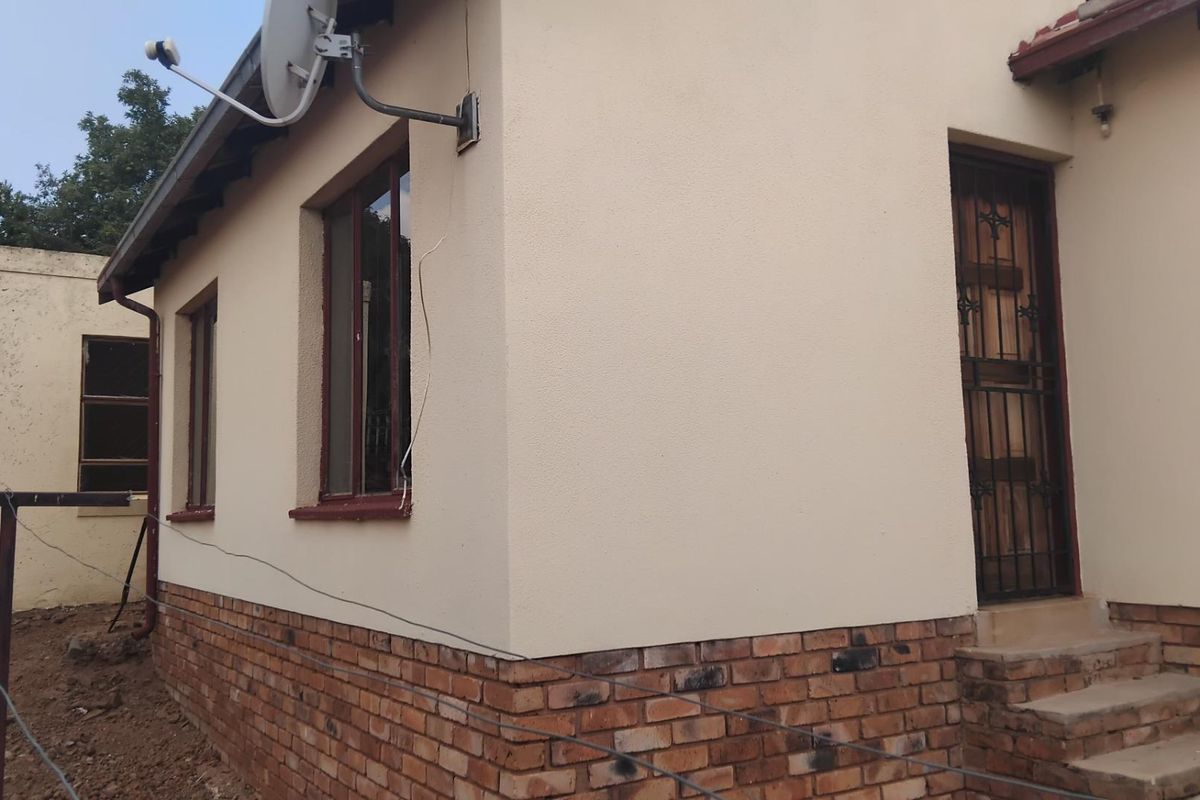2 Bedroom House for Sale in Mabopane - Photo 4