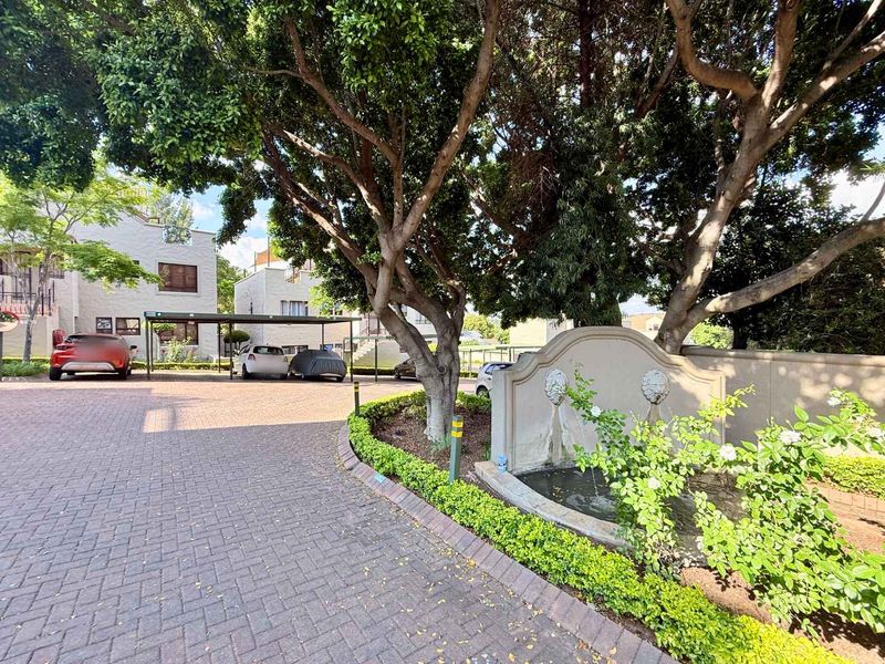 2 Bedroom Apartment to Rent in Via Positano - Photo 10