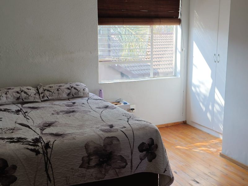 Secure Modern Living in a Peaceful Community - Photo 10