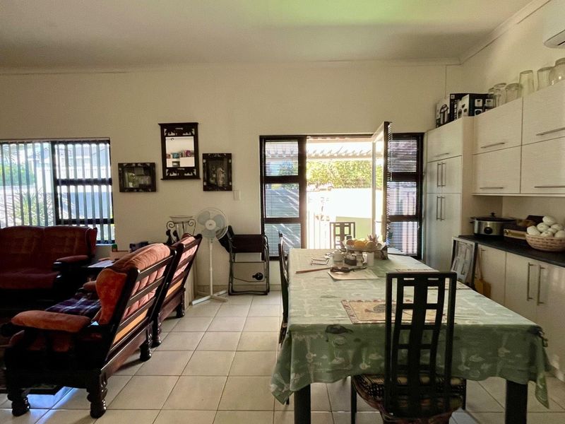 🌿 Rare Find in Okahandja Town - Photo 5