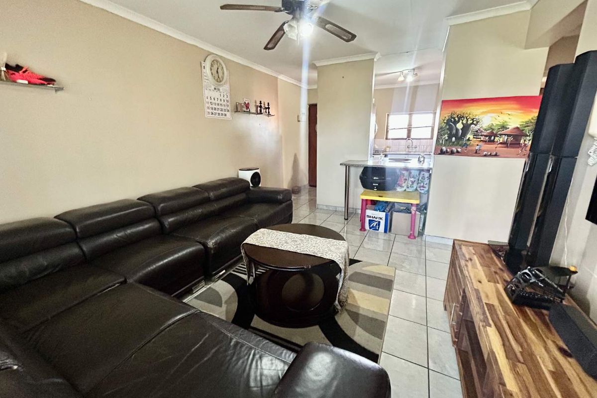 For Sale | Caversham Glen,Pinetown | 2 Bedroom Perfect Starter - Photo 4