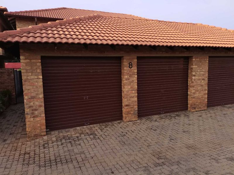 03 Bedroom duplex for sale - Photo 3