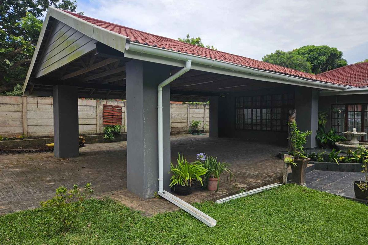 Coastal Luxury in a World Heritage Paradise St Lucia Estuary | iSimangaliso Wetland Par - Photo 3