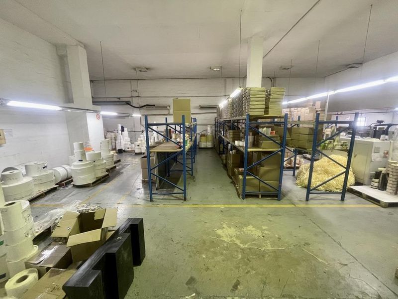 Hendra - Mini Factory / Warehouse To-Let | Red Hill - Photo 2