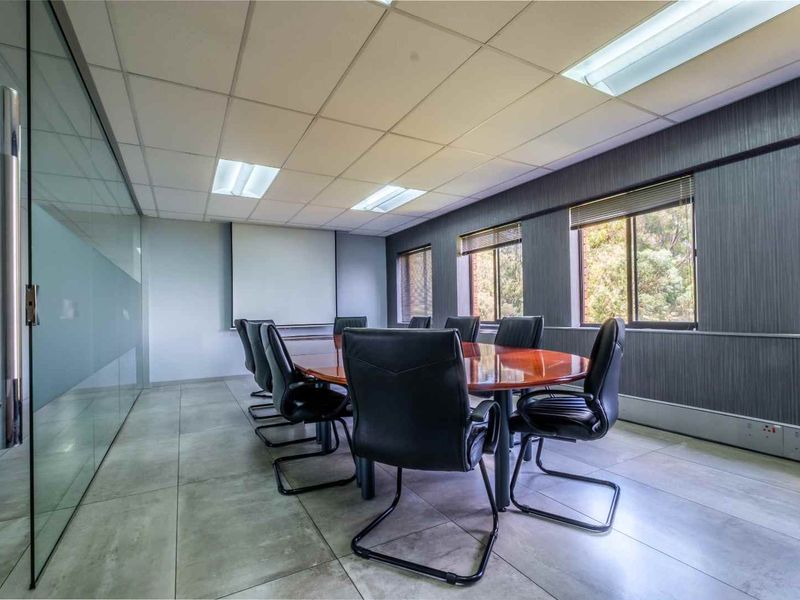 SECTIONAL TITLE! Commercial office space in the heart of Bruma - Photo 5