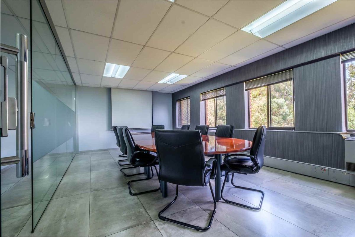SECTIONAL TITLE! Commercial office space in the heart of Bruma - Photo 5