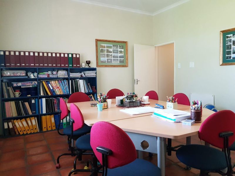 7 Bedroom House For Sale In Klein Windhoek - Photo 6