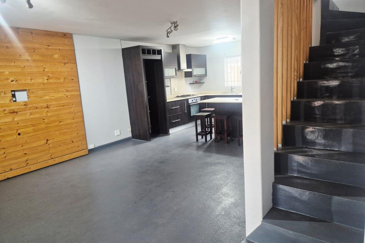 3 bedroom in secure complex - Photo 4
