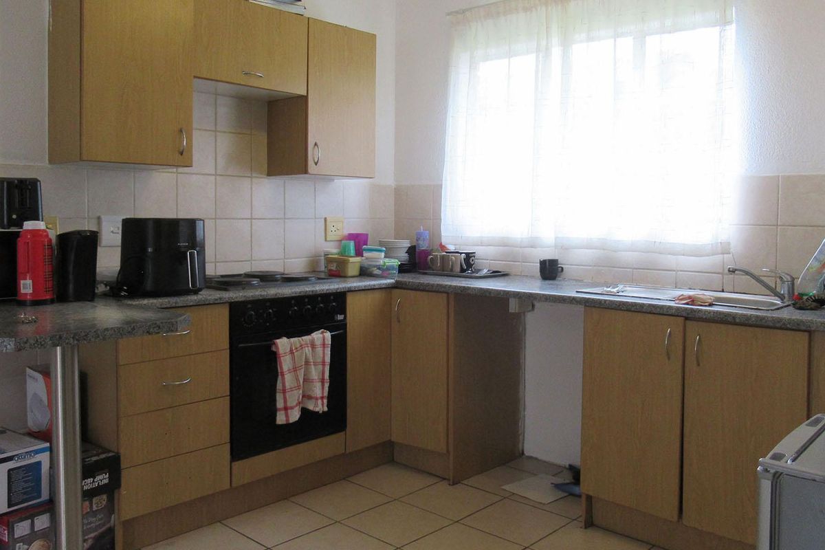 Beautiful 2-Bedroom Apartment for Sale at Meredale Heights – Prime Location Near Southgate Mall & Top Schools - Photo 2