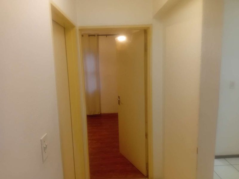 Two bedroomed apartment for sale in Lakefield Ext. 21 - Photo 7