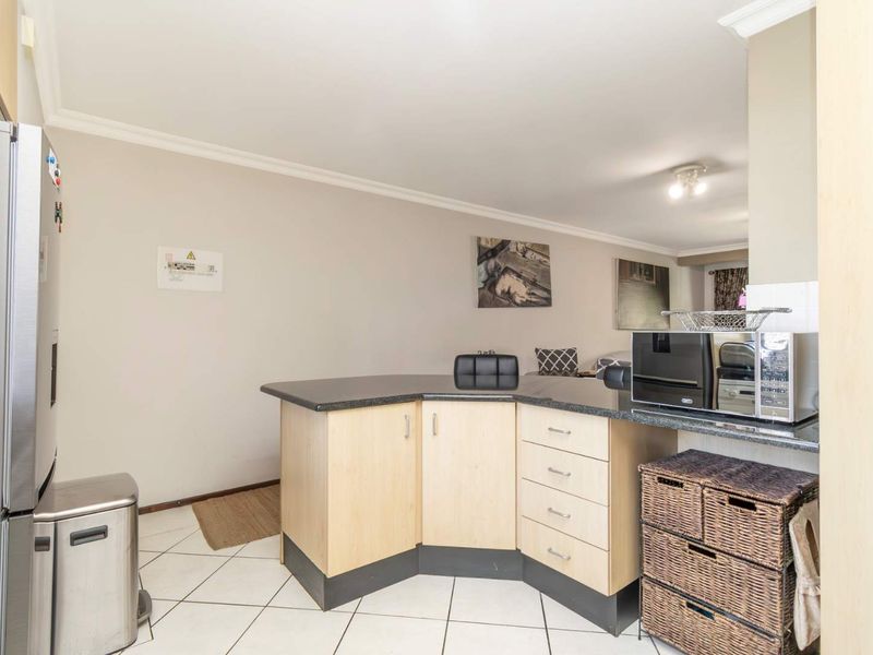 Fully Furnished and Equipped Apartment - Photo 3