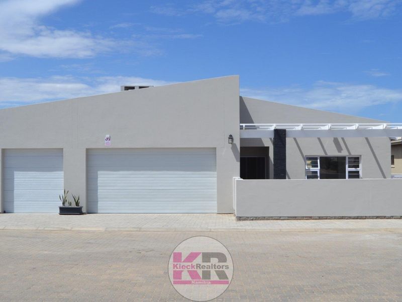 Just completed by seasoned developer - Photo 3