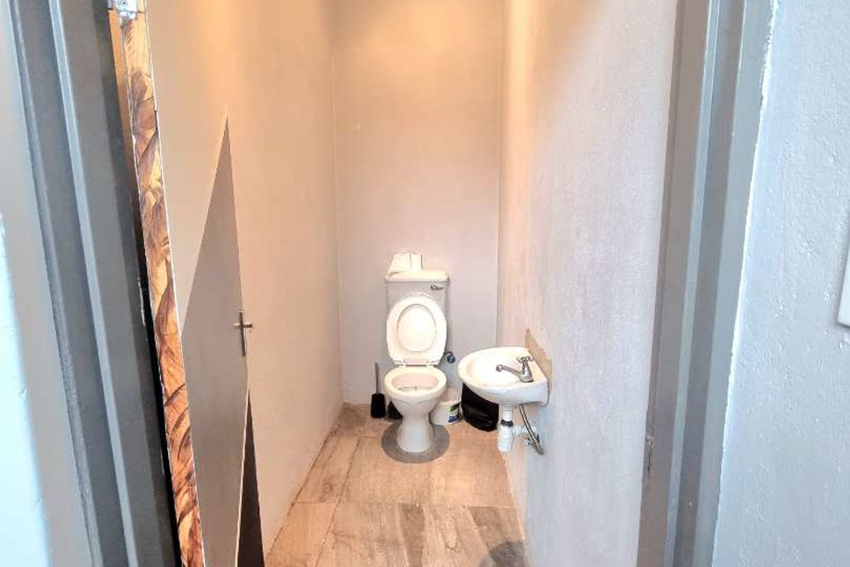 STUNNING HOUSE FOR SALE - Photo 5