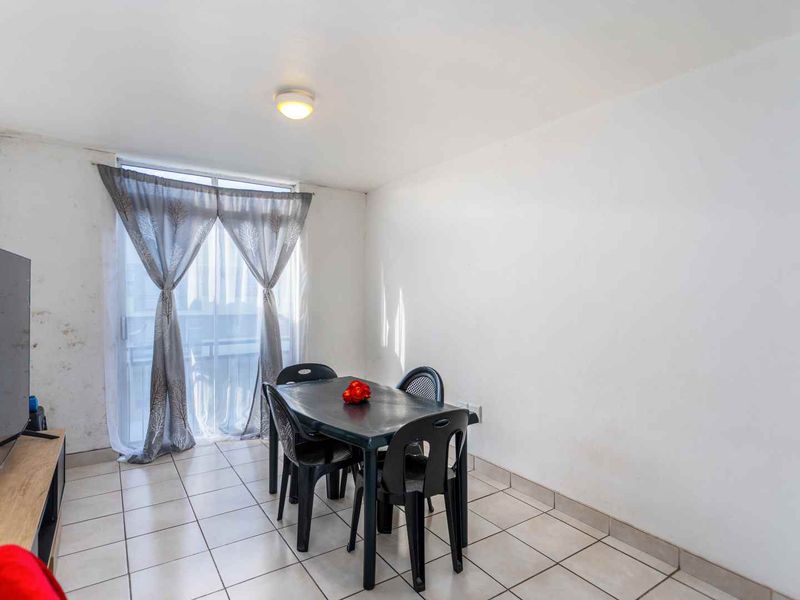 Secure, Spacious & Centrally Located – Monte Amiata Gem - Photo 4