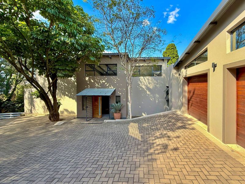 Serenity. Style. Security | Contemporary family living in leafy Constantia Glen Security Village - Photo 5