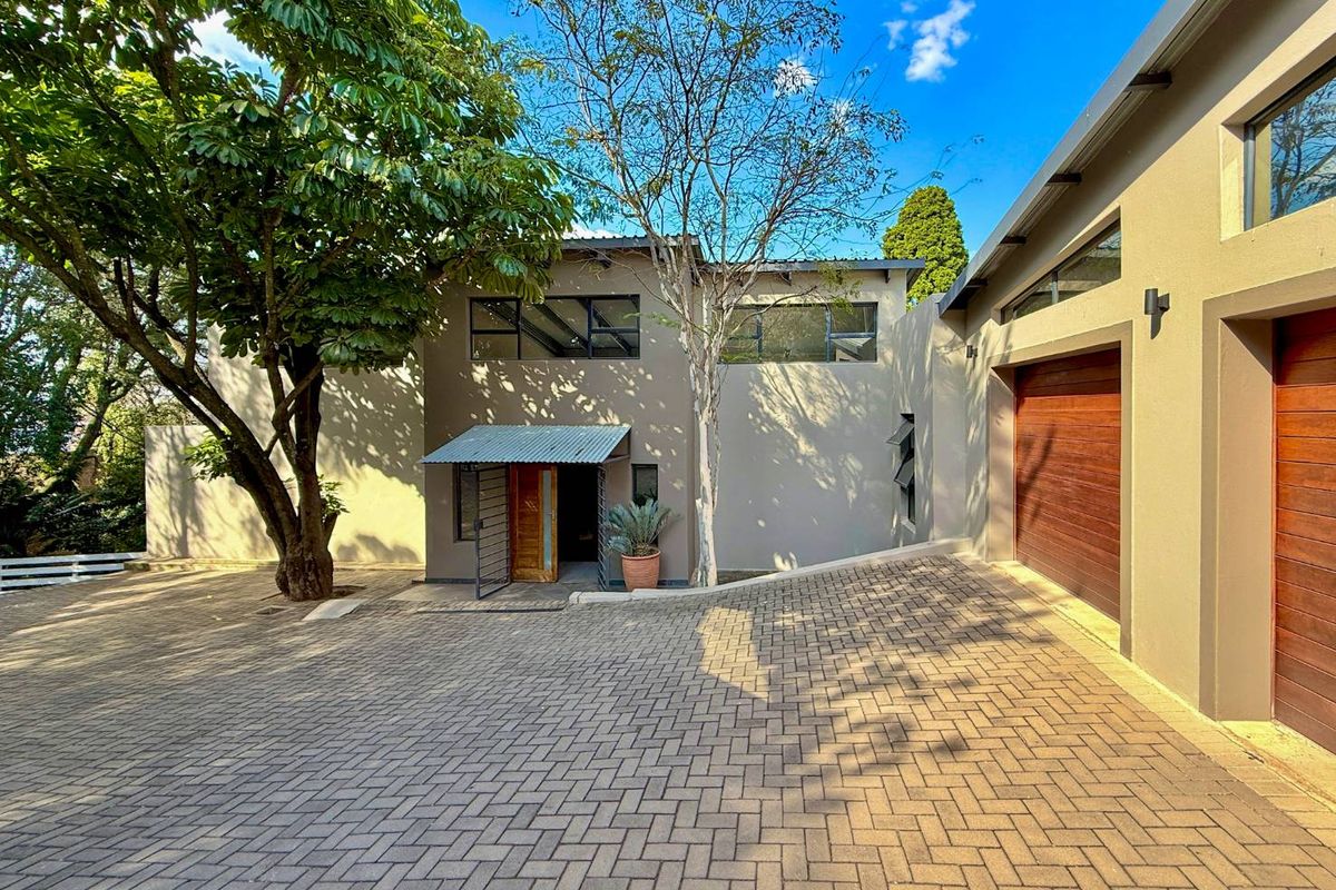Serenity. Style. Security | Contemporary family living in leafy Constantia Glen Security Village - Photo 5