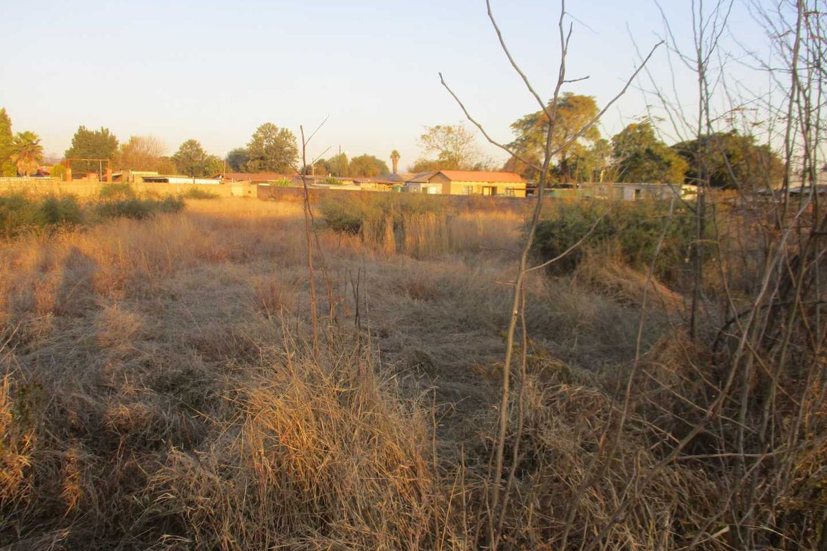 VACANT LAND IN DALESIDE - Photo 3