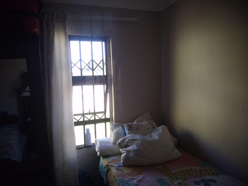 Charming 2-Bedroom Home for Sale in Esikhawini – Spacious & Pet-Friendly! - Photo 8